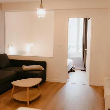 St Desire Apprt Cocon Au Coeur Du Centre Historique Apartmán Lons-le-Saunier