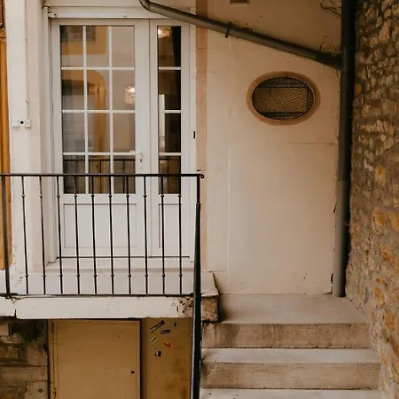 Apartmán St Desire Apprt Cocon Au Coeur Du Centre Historique Lons-le-Saunier